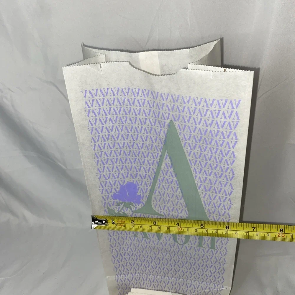 40 Vintage Avon Spring Easter Gift Bags Please Read Description